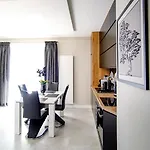 Apartment Marina 13 - Z Prywatnym Miejscem Parkingowym