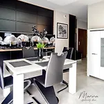Marina 13 - Z Prywatnym Miejscem Parkingowym Apartment Iława