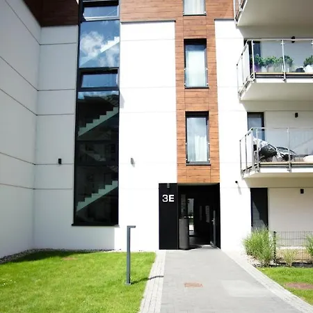 Marina 13 - Z Prywatnym Miejscem Parkingowym Илава