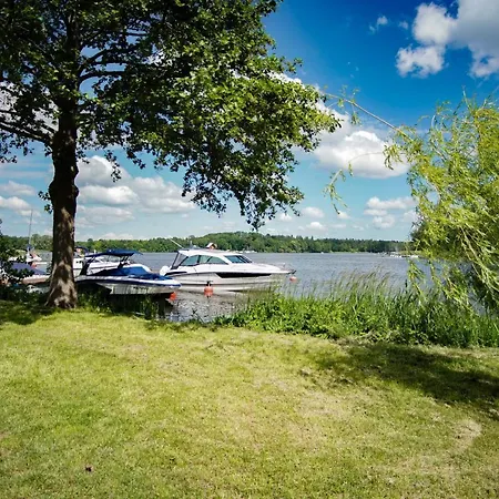 Marina 13 - Z Prywatnym Miejscem Parkingowym * Илава